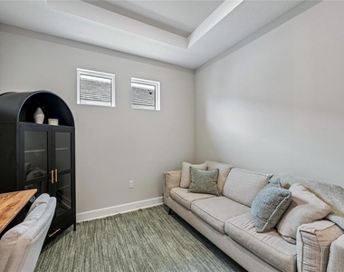 3362 Alba Circle - Photo Thumbnail 11