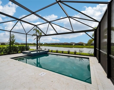 3362 Alba Circle - Photo Thumbnail 16