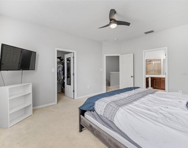 3831 Parkridge Circle - Photo Thumbnail 14