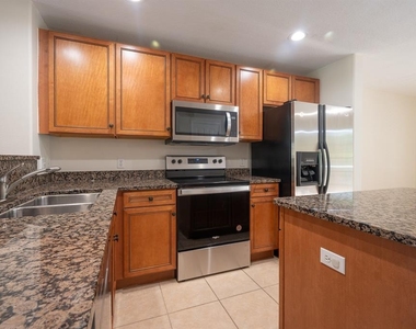 8860 White Sage Loop - Photo Thumbnail 4