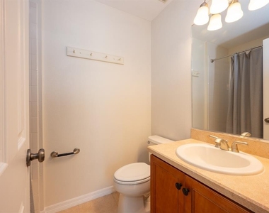 8860 White Sage Loop - Photo Thumbnail 17