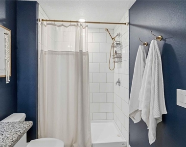 2549 Sunray Venus Way - Photo Thumbnail 18