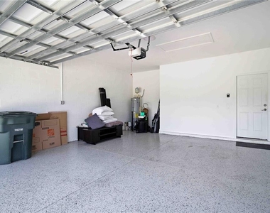 5918 Fiore Drive - Photo Thumbnail 27