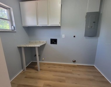 22329 Niagara Avenue - Photo Thumbnail 21