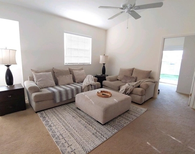 412 W 28th Street - Photo Thumbnail 5