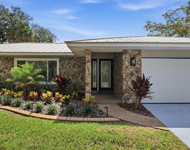 5159 Oakmont Place - Photo Thumbnail 2