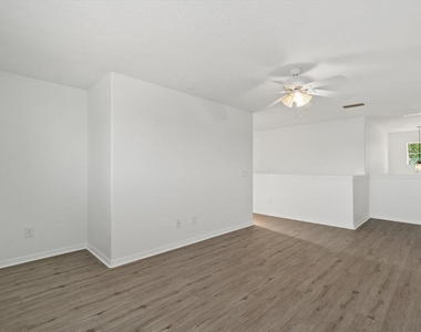 12808 Hampton Hill Drive - Photo Thumbnail 9