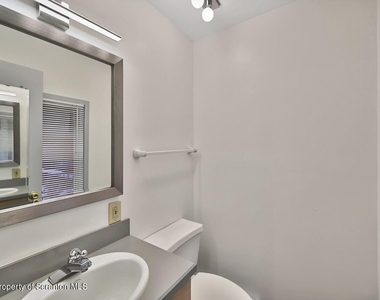 1409 Penn Avenue - Photo Thumbnail 21