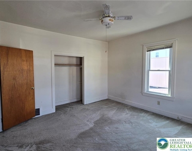 628 Linden Street - Photo Thumbnail 7