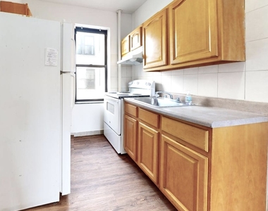 41-07 28th Avenue - Photo Thumbnail 3