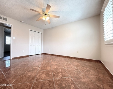 9321 Sorbonne Drive - Photo Thumbnail 28