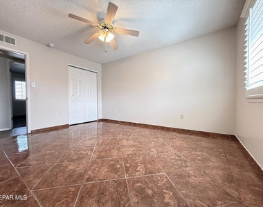 9321 Sorbonne Drive - Photo Thumbnail 27