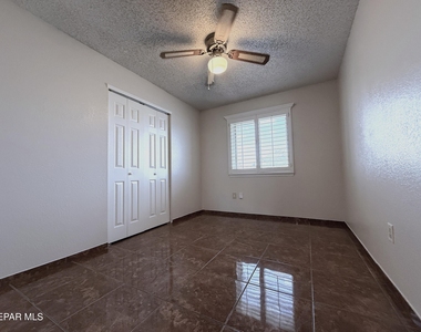 9321 Sorbonne Drive - Photo Thumbnail 17