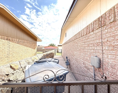 9321 Sorbonne Drive - Photo Thumbnail 41