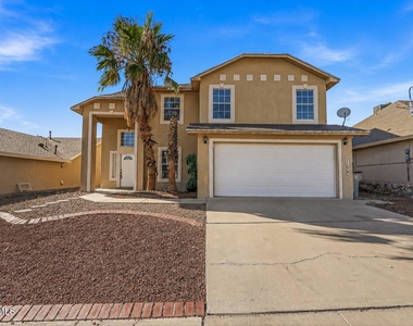 7105 Tierra Roja Street - Photo Thumbnail 2