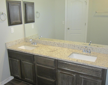 12253 Desert Cliff Court - Photo Thumbnail 38