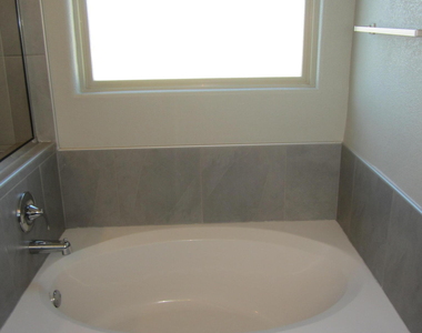 12253 Desert Cliff Court - Photo Thumbnail 51
