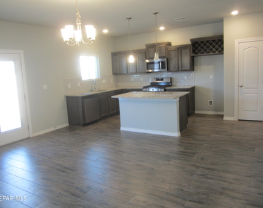 12253 Desert Cliff Court - Photo Thumbnail 10
