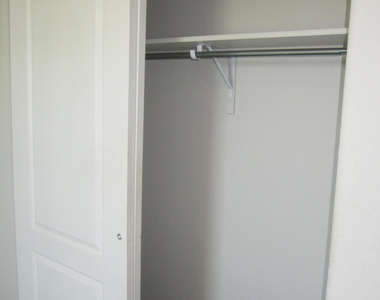 12253 Desert Cliff Court - Photo Thumbnail 36
