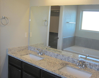 12253 Desert Cliff Court - Photo Thumbnail 52
