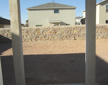12253 Desert Cliff Court - Photo Thumbnail 13