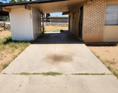 10331 Blythe Drive - Photo Thumbnail 3