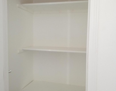 718 Cobre Street - Photo Thumbnail 6