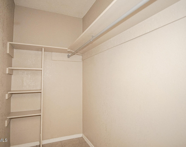 8604 Lawson Street - Photo Thumbnail 9