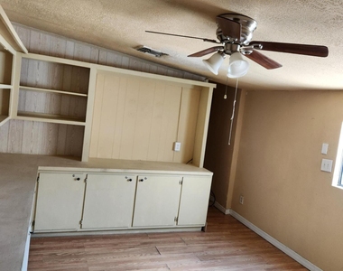 3031 Louisville Avenue - Photo Thumbnail 3