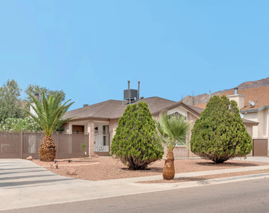 6541 Dakota Ridge Drive - Photo Thumbnail 3