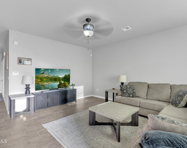 11352 Hidalgo Drive - Photo Thumbnail 2