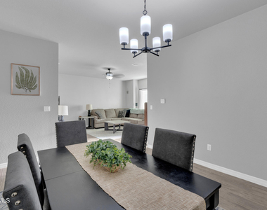 11352 Hidalgo Drive - Photo Thumbnail 9