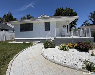 134 Albright Avenue - Photo Thumbnail 2