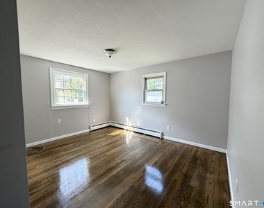 134 Albright Avenue - Photo Thumbnail 6