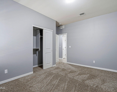 2120 Honour Point Place - Photo Thumbnail 19