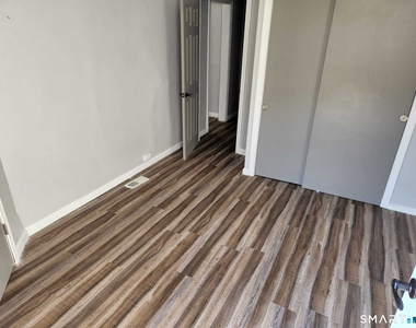 3788 Main Street - Photo Thumbnail 3