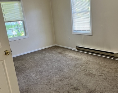 16 Dudley Street - Photo Thumbnail 4