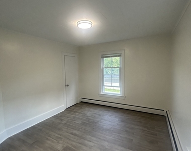 88 River Street - Photo Thumbnail 3