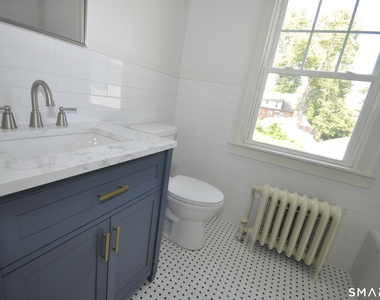 20 Mountain Street - Photo Thumbnail 9