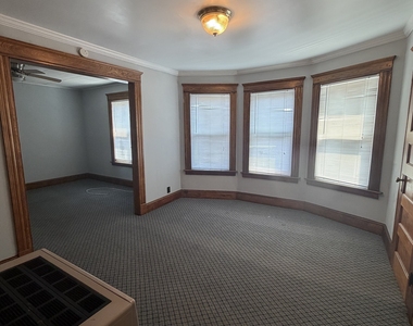 9 Pierpont Street - Photo Thumbnail 5