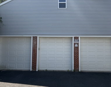9 Pierpont Street - Photo Thumbnail 14