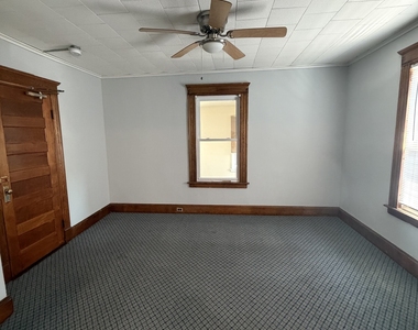 9 Pierpont Street - Photo Thumbnail 6