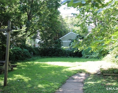 34 Cottage Street - Photo Thumbnail 10
