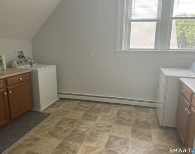 304 Caroline Street - Photo Thumbnail 3