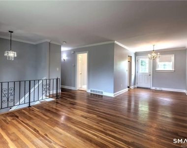 24 Beau Street - Photo Thumbnail 15