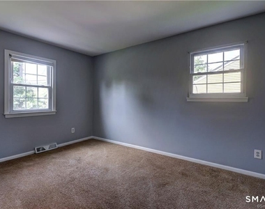 24 Beau Street - Photo Thumbnail 5