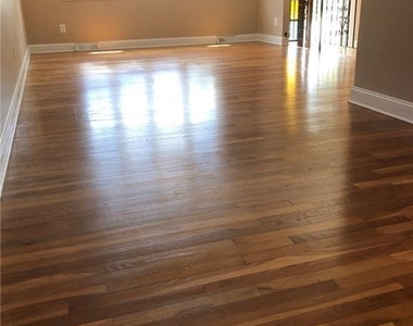 24 Beau Street - Photo Thumbnail 3