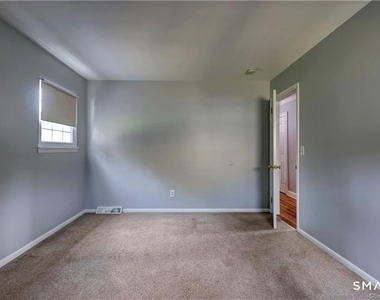24 Beau Street - Photo Thumbnail 6