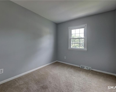 24 Beau Street - Photo Thumbnail 7