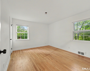75 Vincent Avenue - Photo Thumbnail 24